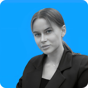 Анастасия — Руководитель визового отдела